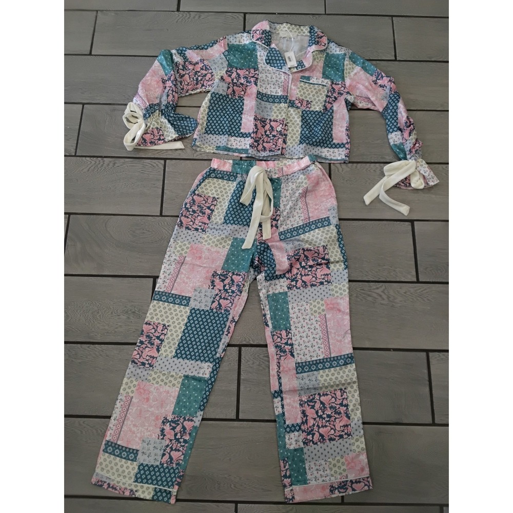 Simply Southern Pajama Set Womens Medium Pink Teal Patchwork Quilted Print‎ NWT